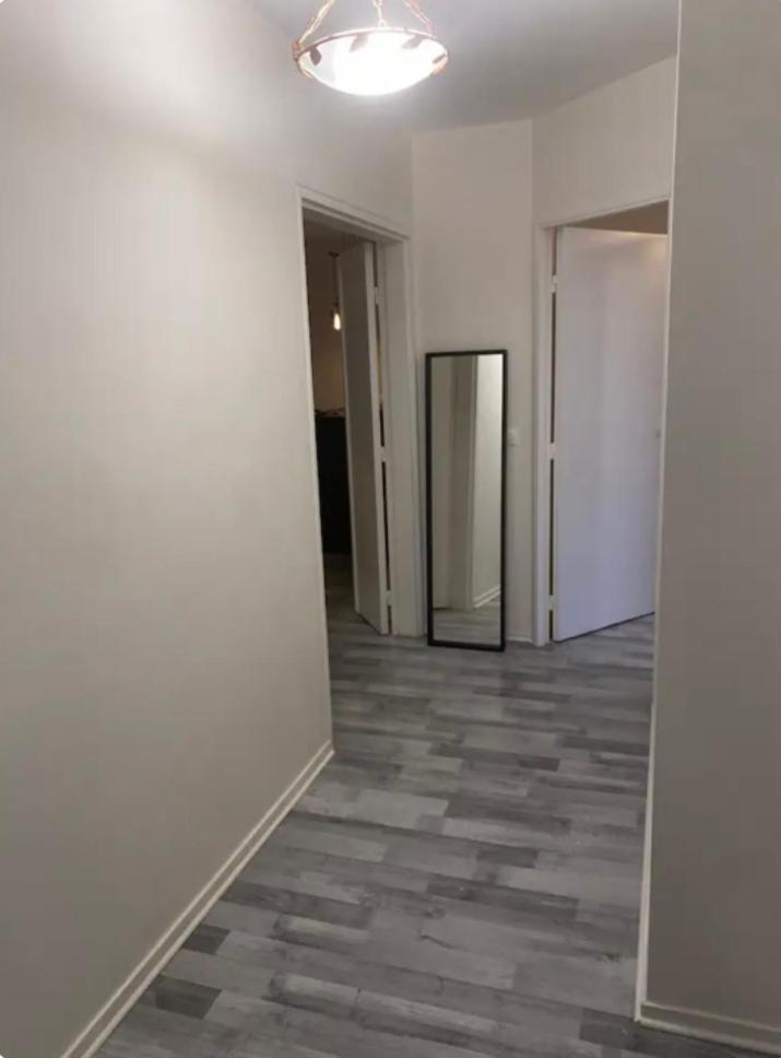Appartement 85M2 La Defense, Free Parking,Balcony กูร์เบอวัวร์ ภายนอก รูปภาพ